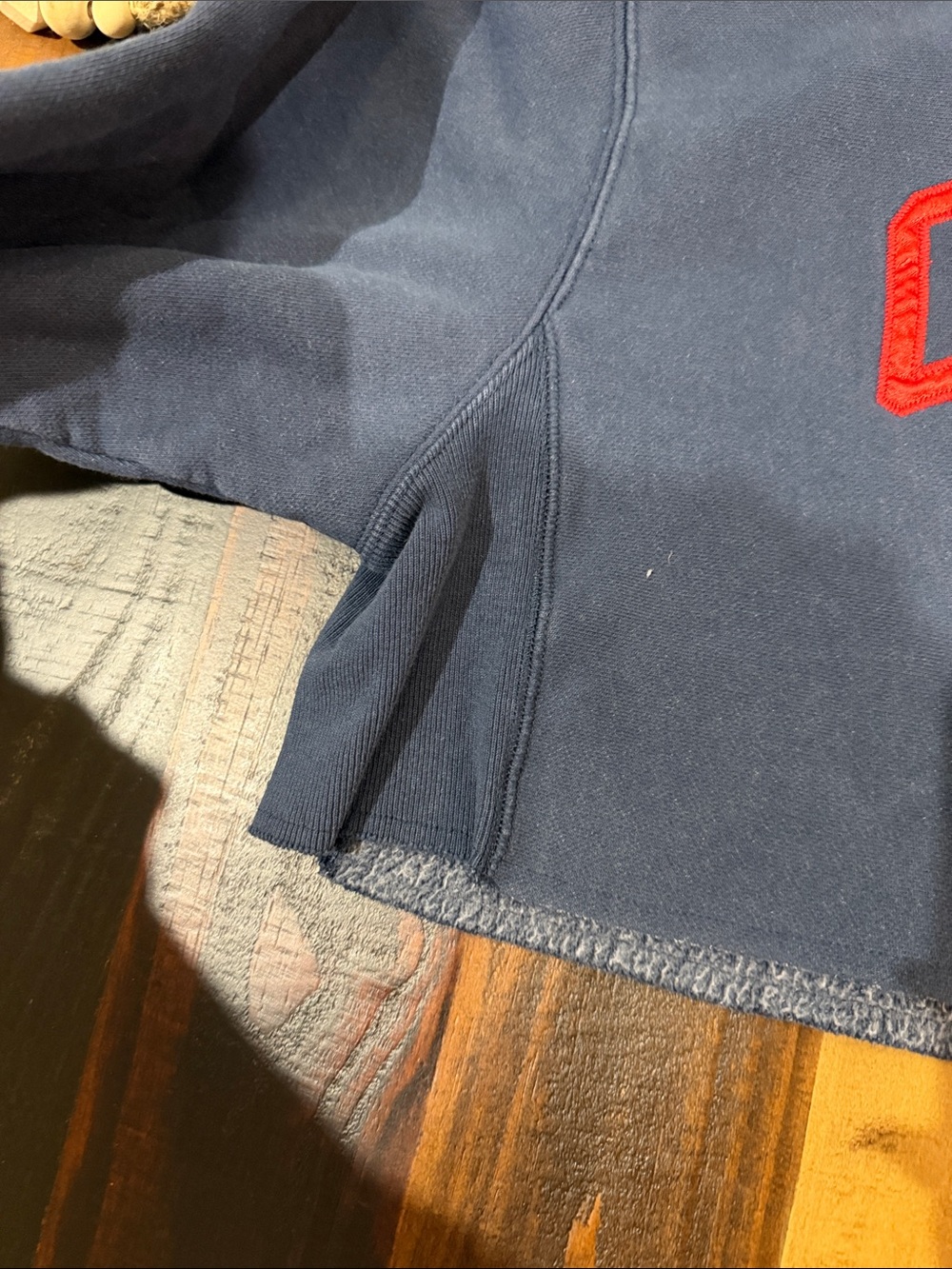 Champion sweatshirt Large - Picture 6 of 8